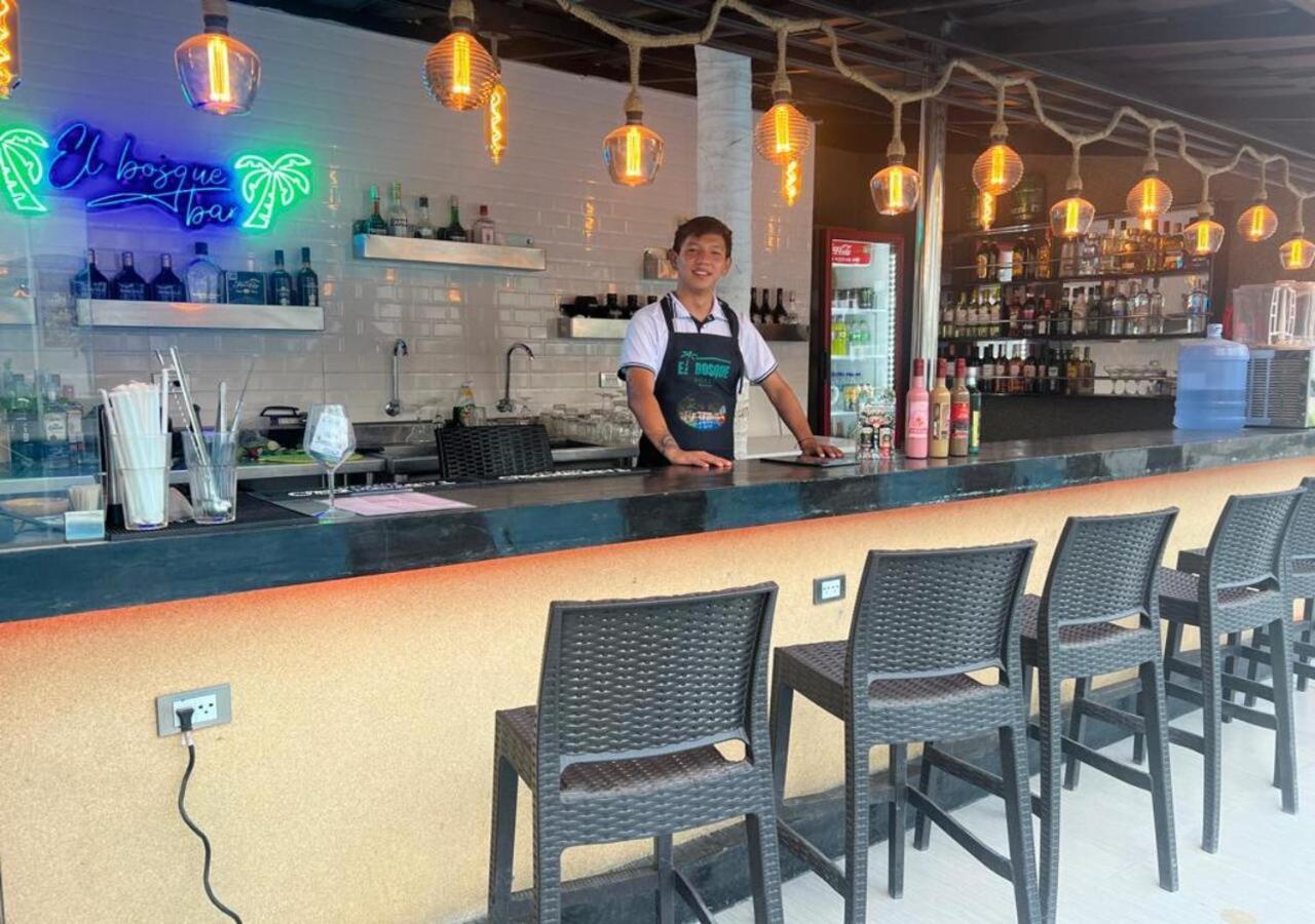 Hotel El Bosque แฮน ภายนอก รูปภาพ